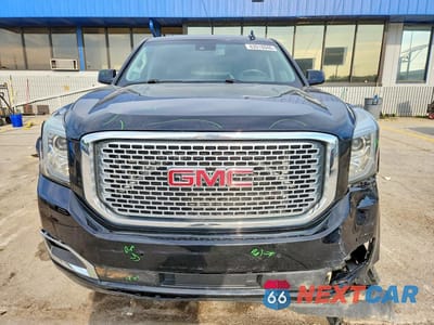 Piąte zdjęcie samochodu w środku: 2015 GMC YUKON XL DENALI VIN:1GKS2JKJ7FR697738 - miniatura