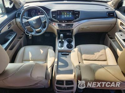 Zdjęcie 8 z 14 samochodu: 2020 HONDA PILOT EXL VIN:5FNYF6H57LB069617 - miniatura