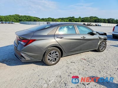 Trzecie zdjęcie samochodu z tyłu: 2024 HYUNDAI ELANTRA SEL VIN:KMHLM4DG1RU674496 - miniatura