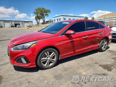 2018 HYUNDAI SONATA LIMITED 5NPE34AF7JH708497 - główne zdjęcie licytacji z USA - miniatura