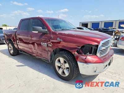 Czwarte zdjęcie samochodu z boku: 2019 RAM 1500 CLASSIC SLT VIN:1C6RR7LT6KS708313 - miniatura