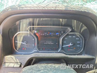 Zdjęcie 9 z 12 samochodu: 2020 GMC SIERRA K2500 AT4 VIN:1GT49PEY3LF176850 - miniatura
