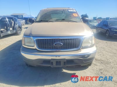 Piąte zdjęcie samochodu w środku: 1999 FORD EXPEDITION VIN:1FMPU18L0XLB16813 - miniatura