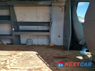 Zdjęcie 11 z 13 samochodu: 2001 CHEVROLET EXPRESS G2500 VIN:1GCGG29R011141279 - miniatura