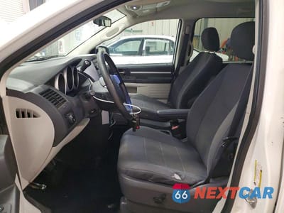 Zdjęcie 7 z 13 samochodu: 2008 DODGE GRAND CARAVAN SXT VIN:1D8HN54P88B151033 - miniatura