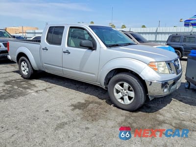 Czwarte zdjęcie samochodu z boku: 2010 NISSAN FRONTIER SE V6 VIN:1N6AD0FR4AC421036 - miniatura