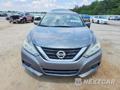 Piąte zdjęcie samochodu w środku: 2018 NISSAN ALTIMA 2.5 S VIN:1N4AL3AP9JC119762 - miniatura
