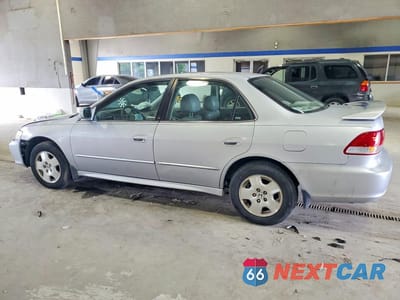 Drugie zdjęcie samochodu z przodu: 2001 HONDA ACCORD EX VIN:1HGCG165X1A063458 - miniatura