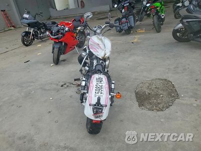 Czwarte zdjęcie samochodu z boku: 2011 HARLEY-DAVIDSON XLH1200 CP VIN:1HD1LH322BC438557 - miniatura