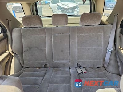 Zdjęcie 10 z 13 samochodu: 2004 KIA SORENTO LX VIN:KNDJC733645182161 - miniatura