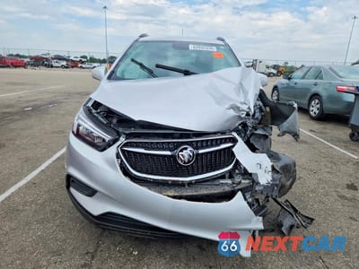 Piąte zdjęcie samochodu w środku: 2022 BUICK ENCORE PREFERRED VIN:KL4CJESM9NB569765 - miniatura