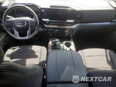 Zdjęcie 8 z 12 samochodu: 2025 GMC SIERRA K1500 ELEVATION VIN:3GTUUCE88SG172622 - miniatura