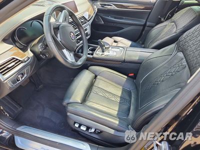 Zdjęcie 7 z 13 samochodu: 2019 BMW ALPINA B7 VIN:WBA7F2C18KB242472 - miniatura