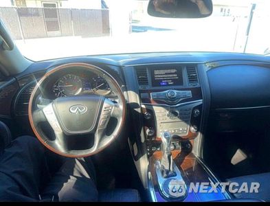 Zdjęcie 9 z 10 samochodu: 2019 INFINITI QX80 LUXE VIN:JN8AZ2NF8K9685855 - miniatura