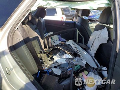 Zdjęcie 10 z 12 samochodu: 2016 HYUNDAI TUCSON LIMITED VIN:KM8J3CA29GU192210 - miniatura