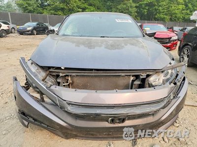 Piąte zdjęcie samochodu w środku: 2018 HONDA CIVIC LX VIN:2HGFC2F58JH541862 - miniatura