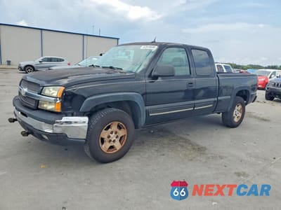 2004 CHEVROLET SILVERADO K1500 2GCEK19T241236971 - główne zdjęcie licytacji z USA - miniatura