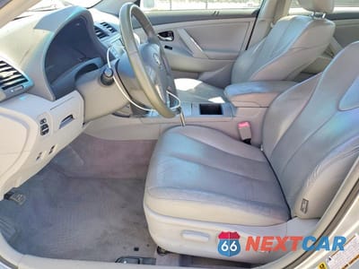 Zdjęcie 7 z 12 samochodu: 2007 TOYOTA CAMRY HYBRID VIN:JTNBB46KX73010672 - miniatura