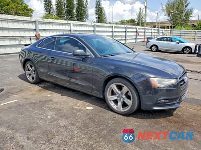 Czwarte zdjęcie samochodu z boku: 2014 AUDI A5 PREMIUM PLUS VIN:WAULFAFRXEA005017 - miniatura