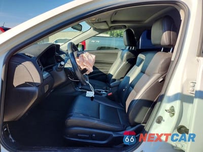Zdjęcie 7 z 12 samochodu: 2017 ACURA ILX BASE WATCH PLUS VIN:19UDE2F31HA000760 - miniatura