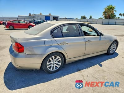Trzecie zdjęcie samochodu z tyłu: 2007 BMW 328 I SULEV VIN:WBAVC53587FZ79577 - miniatura