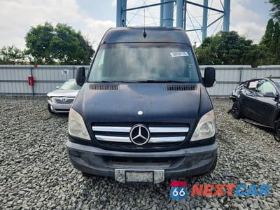 Piąte zdjęcie samochodu w środku: 2010 MERCEDES-BENZ SPRINTER 2500 VIN:WDZPE7CCXA5478817 - miniatura
