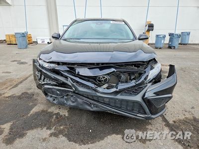 Piąte zdjęcie samochodu w środku: 2024 TOYOTA CAMRY SE VIN:4T1T11AKXRU907131 - miniatura