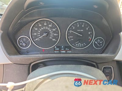 Zdjęcie 9 z 12 samochodu: 2018 BMW 320 XI VIN:WBA8E5G56JNU46271 - miniatura