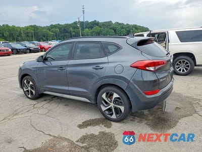Drugie zdjęcie samochodu z przodu: 2018 HYUNDAI TUCSON VALUE VIN:KM8J3CA26JU804712 - miniatura