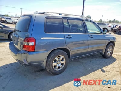 Trzecie zdjęcie samochodu z tyłu: 2005 TOYOTA HIGHLANDER LIMITED VIN:JTEDP21A550054770 - miniatura