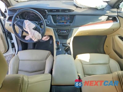 Zdjęcie 8 z 13 samochodu: 2018 CADILLAC XT5 LUXURY VIN:1GYKNCRS7JZ103763 - miniatura