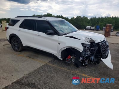 Czwarte zdjęcie samochodu z boku: 2026 FORD EXPLORER ST VIN:1FMWK8GC8TGA07482 - miniatura