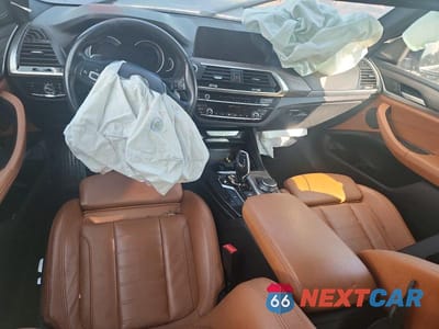 Zdjęcie 8 z 13 samochodu: 2018 BMW X3 XDRIVE30I VIN:5UXTR9C50JLC82558 - miniatura