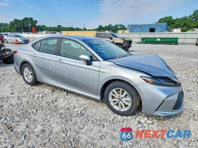 Czwarte zdjęcie samochodu z boku: 2025 TOYOTA CAMRY LE VIN:4T1DAACK2SU014491 - miniatura