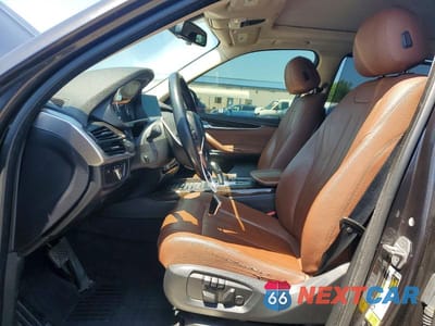 Zdjęcie 7 z 12 samochodu: 2015 BMW X5 XDRIVE35I VIN:5UXKR0C58F0P14486 - miniatura