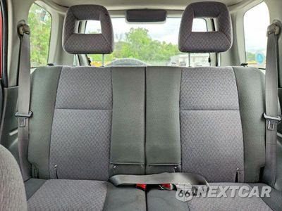 Zdjęcie 10 z 13 samochodu: 2004 CHEVROLET TRACKER VIN:2CNBE134846917582 - miniatura