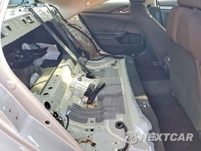 Zdjęcie 10 z 12 samochodu: 2019 HONDA CIVIC LX VIN:2HGFC2F67KH599293 - miniatura