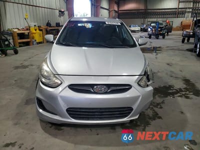Piąte zdjęcie samochodu w środku: 2012 HYUNDAI ACCENT GS VIN:KMHCT5AE5CU005201 - miniatura
