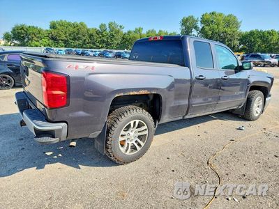 Trzecie zdjęcie samochodu z tyłu: 2015 CHEVROLET SILVERADO K1500 LT VIN:1GCVKREC4FZ257402 - miniatura