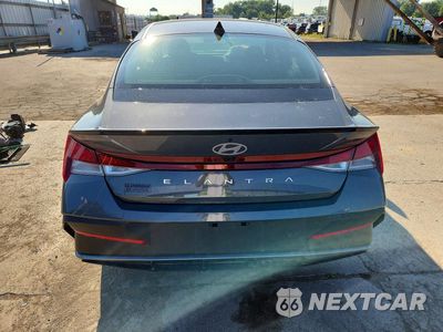 Zdjęcie 6 z 13 samochodu: 2026 HYUNDAI ELANTRA SEL SPORT VIN:KMHLM4DG2TU172782 - miniatura
