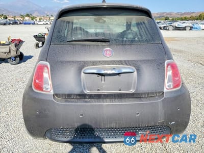 Zdjęcie 6 z 13 samochodu: 2016 FIAT 500 ELECTRIC VIN:3C3CFFGE7GT221872 - miniatura