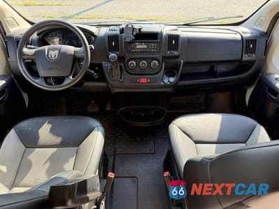 Zdjęcie 9 z 10 samochodu: 2017 RAM PROMASTER 1500 1500 STANDARD VIN:3C6TRVAG2HE546403 - miniatura