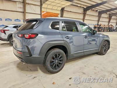 Trzecie zdjęcie samochodu z tyłu: 2026 MAZDA CX-50 PREFERRED VIN:7MMVABBL2TN453307 - miniatura