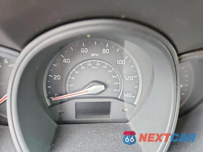 Zdjęcie 9 z 13 samochodu: 2012 KIA RIO 5-DOOR EX VIN:KNADN5A38C6031925 - miniatura