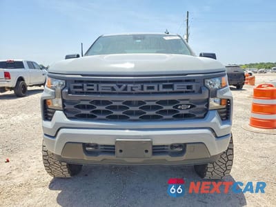 Piąte zdjęcie samochodu w środku: 2024 CHEVROLET SILVERADO C1500 CUSTOM VIN:3GCPABEK6RG355474 - miniatura