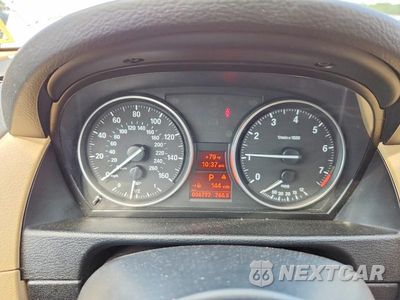 Zdjęcie 9 z 13 samochodu: 2013 BMW X1 SDRIVE VIN:WBAVL1C55DVR83497 - miniatura