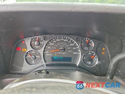 Zdjęcie 9 z 12 samochodu: 2017 CHEVROLET EXPRESS G2500 VIN:1GCWGAFFXH1189821 - miniatura