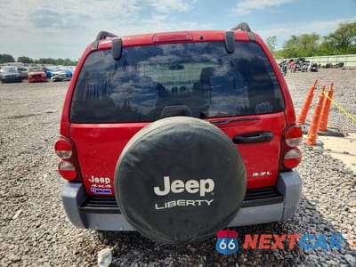 Zdjęcie 6 z 13 samochodu: 2005 JEEP LIBERTY SPORT VIN:1J4GL48K85W572886 - miniatura