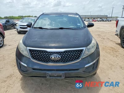 Piąte zdjęcie samochodu w środku: 2016 KIA SPORTAGE LX VIN:KNDPB3AC0G7845595 - miniatura