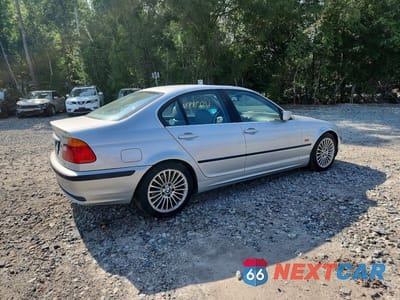 Trzecie zdjęcie samochodu z tyłu: 2001 BMW 330 I VIN:WBAAV53451FJ71274 - miniatura